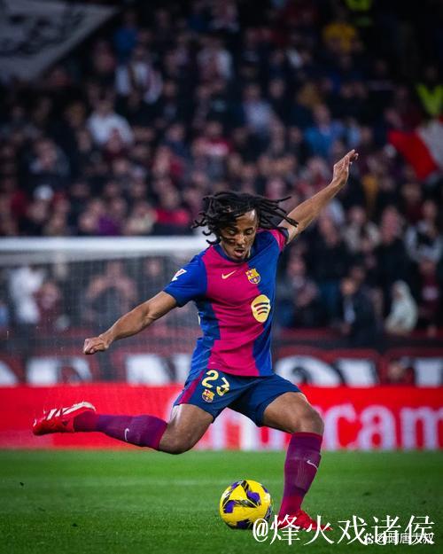 塞维利亚4-0大胜皇家奥维耶多,埃朱克、巴蒂斯塔-门迪破门 塞维利亚4-0大胜皇家奥维耶多,埃朱克、巴蒂斯塔-门迪破门