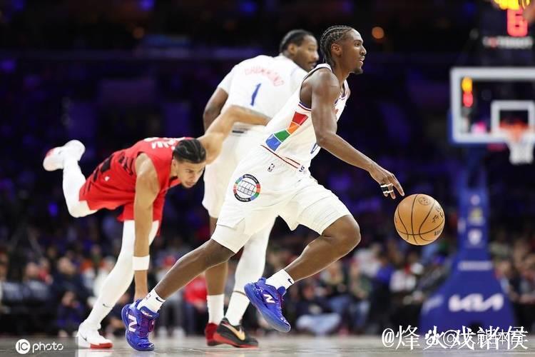 毫无准星！小西蒙斯全场9投仅3中，三分5中0得到9分1助攻